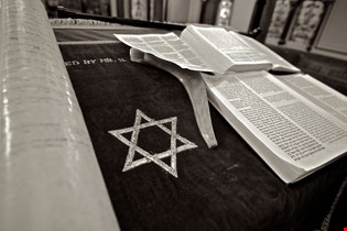 supporting image for A Study Of World Faith - Judaism Revision Checklist